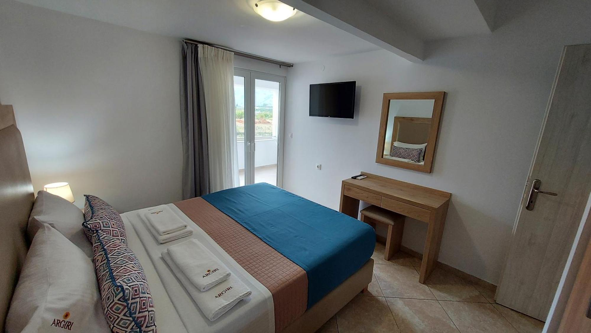 Argiri Apartments & Suites Georgioupoli Ngoại thất bức ảnh